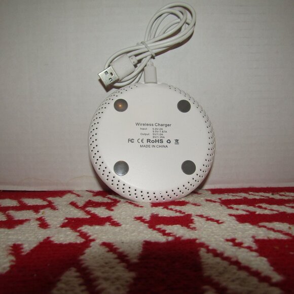 Wireless charger - Picture 2 of 4